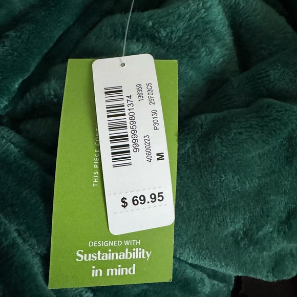 Luxurious Women's Robe - Picture 4 of 4